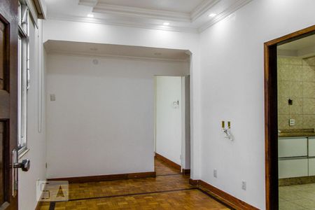 Sala de apartamento para alugar com 2 quartos, 60m² em Jardim Guanabara, Rio de Janeiro