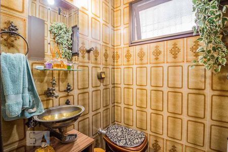 Lavabo de casa à venda com 4 quartos, 294m² em Nonoai, Porto Alegre