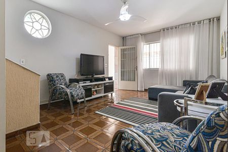 Sala de casa à venda com 3 quartos, 242m² em Vila Brasilio Machado, São Paulo