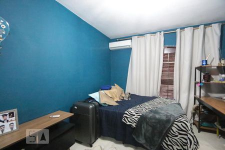 quarto 2 de casa à venda com 3 quartos, 300m² em Taquara, Rio de Janeiro