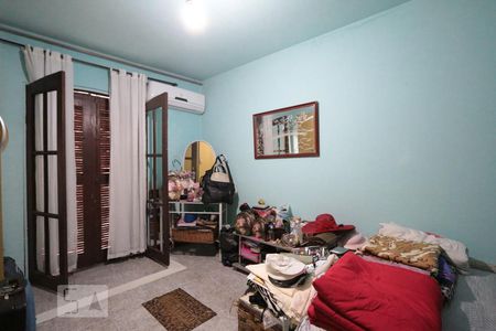 quarto 1 de casa à venda com 3 quartos, 300m² em Taquara, Rio de Janeiro