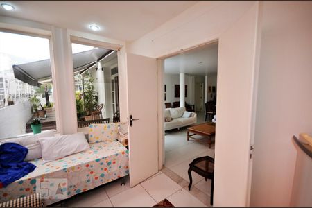 Quarto 1 de apartamento à venda com 4 quartos, 200m² em Botafogo, Rio de Janeiro