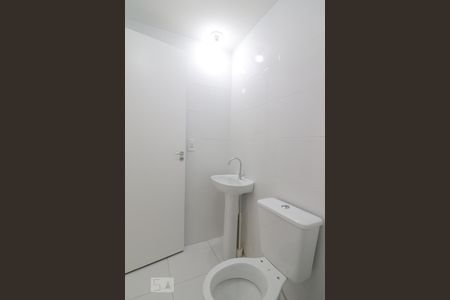 Banheiro de apartamento à venda com 2 quartos, 40m² em Vila California, São Paulo