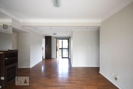 Apartamento à venda com 110m², 3 quartos e 2 vagasSala