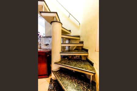 Escadas Quartos de casa à venda com 3 quartos, 150m² em Vila Medeiros, São Paulo