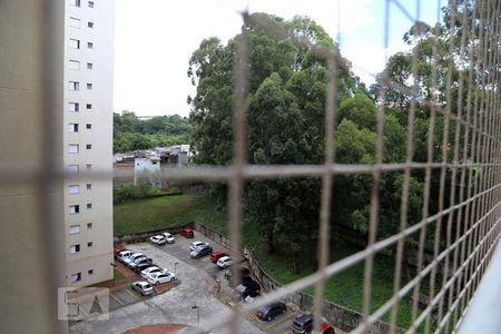 Vista da Varanda de apartamento à venda com 2 quartos, 48m² em Jardim Henriqueta, Taboão da Serra