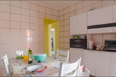 Cozinha 2 de casa à venda com 4 quartos, 297m² em Vila Santa Teresa (zona Leste), São Paulo