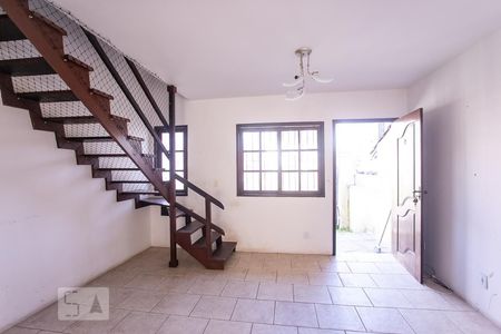 Sala/Cozinha de casa de condomínio para alugar com 2 quartos, 70m² em Vila João Pessoa, Porto Alegre