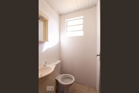 Lavabo de casa de condomínio para alugar com 2 quartos, 70m² em Vila João Pessoa, Porto Alegre