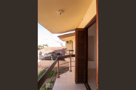 Sacada de casa de condomínio para alugar com 2 quartos, 70m² em Vila João Pessoa, Porto Alegre