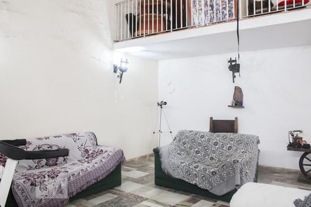 Sala de casa à venda com 3 quartos, 420m² em Planalto Paulista, São Paulo