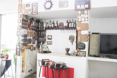 Sala de casa à venda com 3 quartos, 420m² em Planalto Paulista, São Paulo