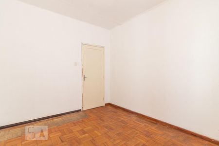 Dormitório de apartamento para alugar com 3 quartos, 130m² em Santa Cecília, Porto Alegre