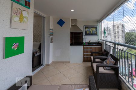 Varanda gourmet de apartamento à venda com 3 quartos, 77m² em Vila Andrade, São Paulo