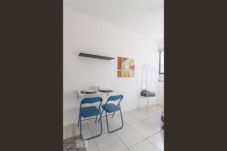 Sala/Cozinha de kitnet/studio para alugar com 1 quarto, 22m² em Rio Branco, Porto Alegre