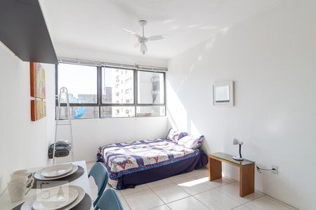 Sala/Quarto de kitnet/studio para alugar com 1 quarto, 22m² em Rio Branco, Porto Alegre