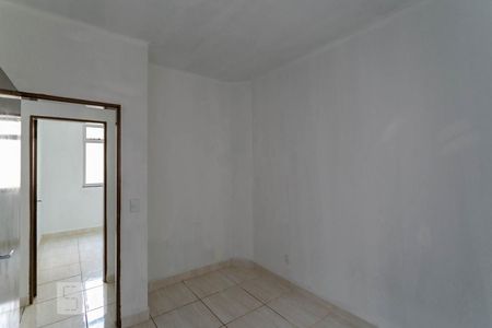 Quarto 2 de apartamento para alugar com 2 quartos, 70m² em Floramar, Belo Horizonte