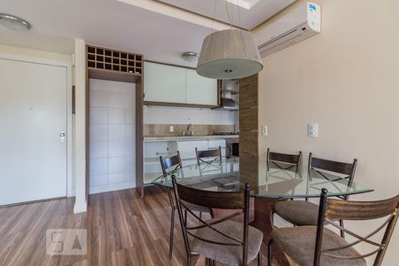 Sala de apartamento para alugar com 3 quartos, 82m² em Teresópolis, Porto Alegre