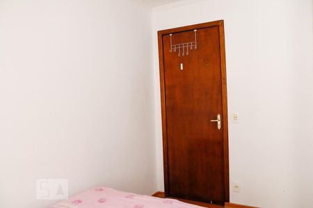 Quarto 1 de apartamento para alugar com 2 quartos, 48m² em Vila Emir, São Paulo