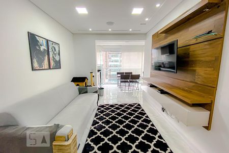 Sala de apartamento para alugar com 1 quarto, 55m² em Vila Regente Feijó, São Paulo