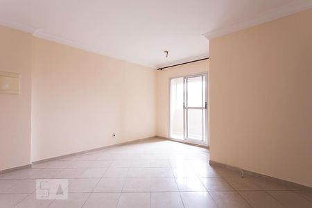 Sala de apartamento à venda com 3 quartos, 70m² em Jaguaribe, Osasco