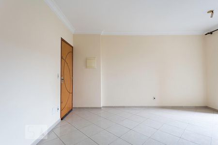 Sala de apartamento à venda com 3 quartos, 70m² em Jaguaribe, Osasco