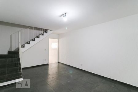 Sala de casa para alugar com 2 quartos, 80m² em Jardim Penha, São Paulo