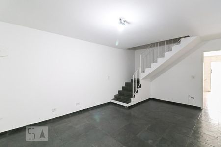 Sala de casa para alugar com 2 quartos, 80m² em Jardim Penha, São Paulo