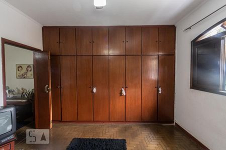 Quarto 1 de casa à venda com 1 quarto, 170m² em Catumbi, São Paulo