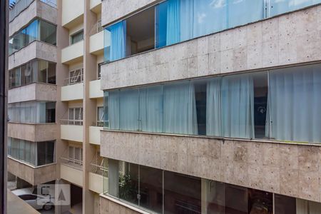 Vista Sala 1 de apartamento à venda com 3 quartos, 110m² em Santo Antônio, Belo Horizonte