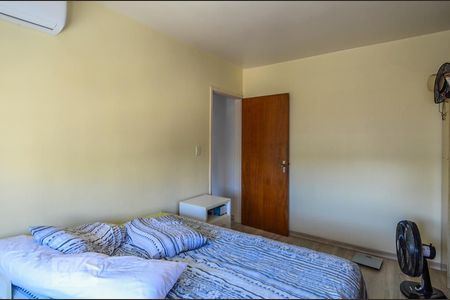 Quarto 2 de apartamento à venda com 3 quartos, 150m² em Santo Antônio, Porto Alegre
