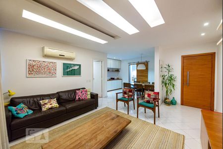 Sala de apartamento para alugar com 4 quartos, 180m² em Lagoa, Rio de Janeiro