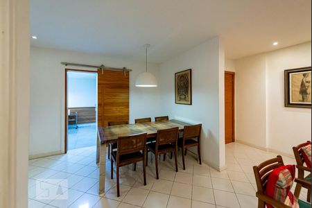 Sala de apartamento para alugar com 4 quartos, 180m² em Lagoa, Rio de Janeiro