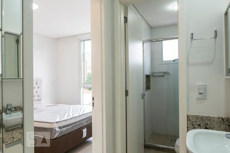 Corredor de apartamento para alugar com 1 quarto, 45m² em Alto da Rua Xv, Curitiba