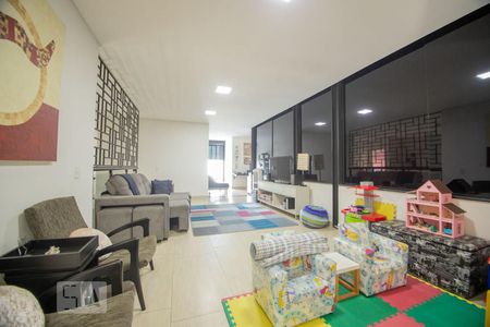 sala piso 2 de casa para alugar com 5 quartos, 520m² em Swiss Park, Campinas