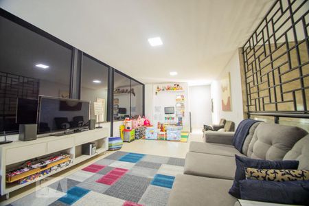 sala piso 2 de casa para alugar com 5 quartos, 520m² em Swiss Park, Campinas