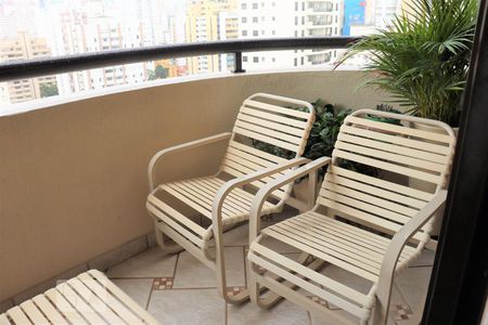 Varanda de apartamento à venda com 4 quartos, 168m² em Vila Mariana, São Paulo