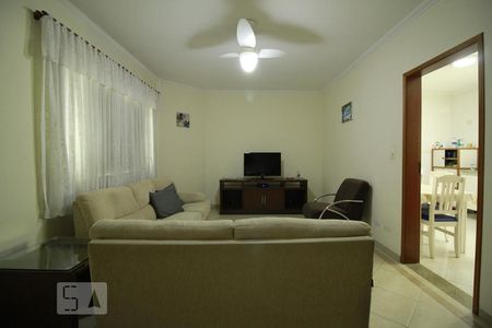 Sala de casa de condomínio para alugar com 3 quartos, 140m² em Vila Gumercindo, São Paulo