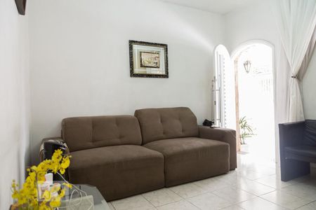 Sala de casa à venda com 3 quartos, 400m² em Vila Zamataro, Guarulhos