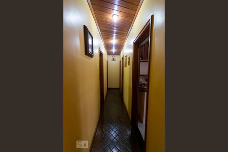 Corredor de apartamento para alugar com 3 quartos, 130m² em Tijuca, Rio de Janeiro