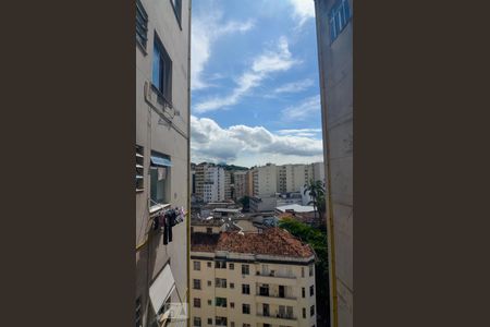 Vista de kitnet/studio para alugar com 1 quarto, 22m² em Centro, Rio de Janeiro