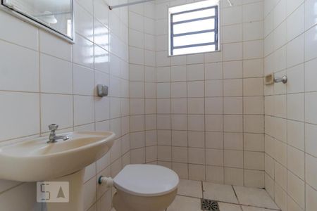 Casa à venda com 302m², 10 quartos e 6 vagas Casa à venda com 302m², 10 quartos e 6 vagasBanheiro da Suíte 10