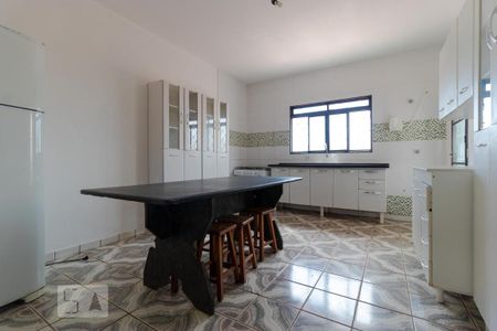 Casa à venda com 302m², 10 quartos e 6 vagas Casa à venda com 302m², 10 quartos e 6 vagasCozinha