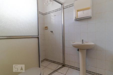 Casa à venda com 302m², 10 quartos e 6 vagas Casa à venda com 302m², 10 quartos e 6 vagasBanheiro da Suíte 02