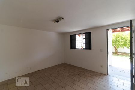 Casa à venda com 302m², 10 quartos e 6 vagas Casa à venda com 302m², 10 quartos e 6 vagasSuíte 10