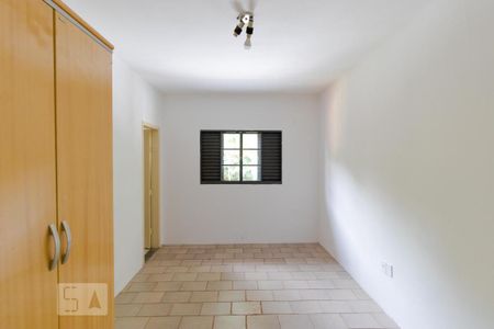 Casa à venda com 302m², 10 quartos e 6 vagas Casa à venda com 302m², 10 quartos e 6 vagasSuíte 07