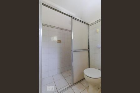 Casa à venda com 302m², 10 quartos e 6 vagas Casa à venda com 302m², 10 quartos e 6 vagasBanheiro da Suíte 07