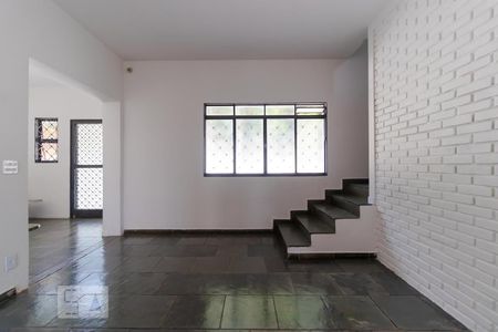 Sala de casa para alugar com 10 quartos, 302m² em Jardim do Sol, Campinas