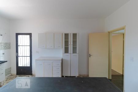 Casa à venda com 302m², 10 quartos e 6 vagas Casa à venda com 302m², 10 quartos e 6 vagasCozinha