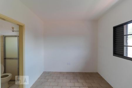 Casa à venda com 302m², 10 quartos e 6 vagas Casa à venda com 302m², 10 quartos e 6 vagasSuíte 05